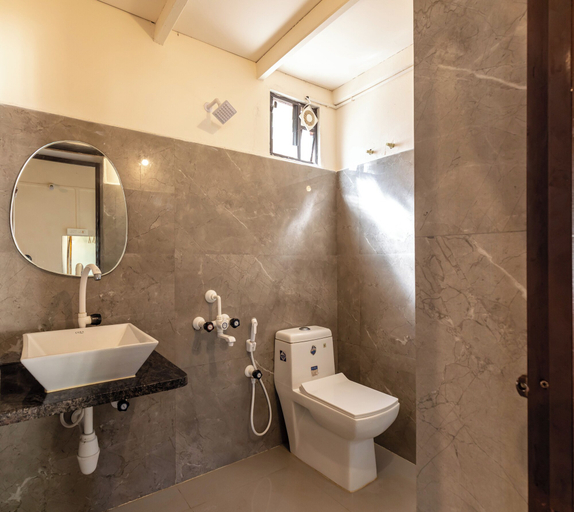 Bathroom 3, Sunset Cafe Beach Stay, Uttara Kannada