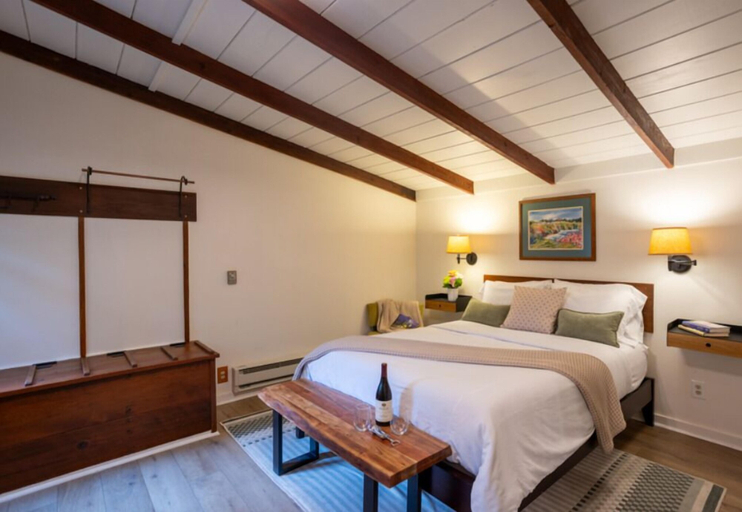 Bedroom 3, Anderson Valley Inn, Mendocino