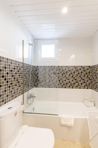 Bathroom 4, Biniancolla Ginesta, Baleares