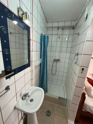 Bathroom 3, lagos central hotel, Lagos
