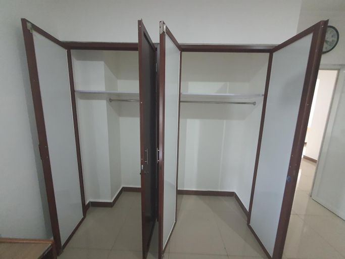 Bedroom 24