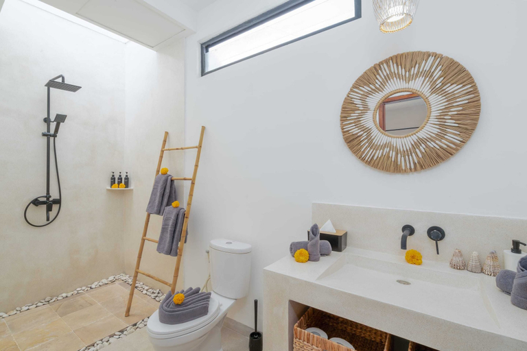 Bathroom 3, Villa Sawahku, Badung