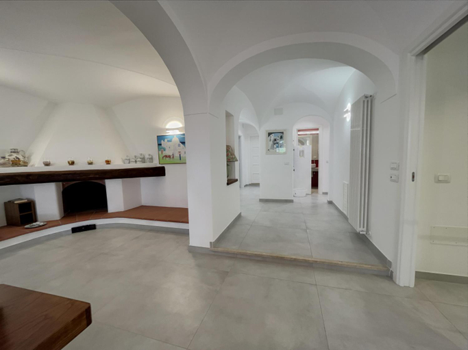 2, Villa Cycas, Napoli