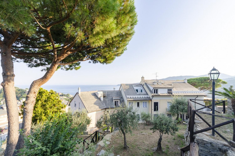 Exterior & Views 1, JOIVY Spectacular Sea View Apt for 5 with Terrace, Genova