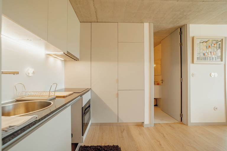 Private kitchen, Amazing Design Garden by Vacationy, Vila Nova de Gaia