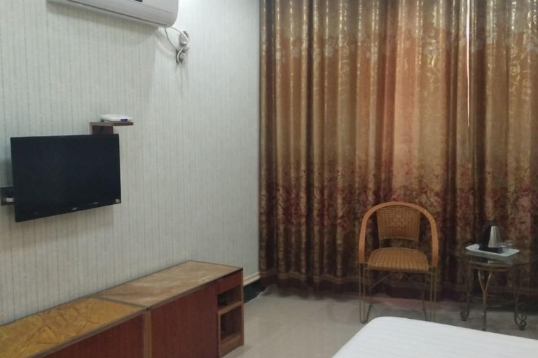 Bedroom 2, Dahua Fashion Marina Hotel, Hechi