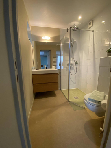 Bathroom 5, Au 10 Bed & Breakfast, Eure-et-Loir