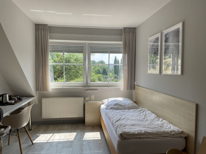 Bedroom 3, Gästehaus Juhl, Zollernalbkreis
