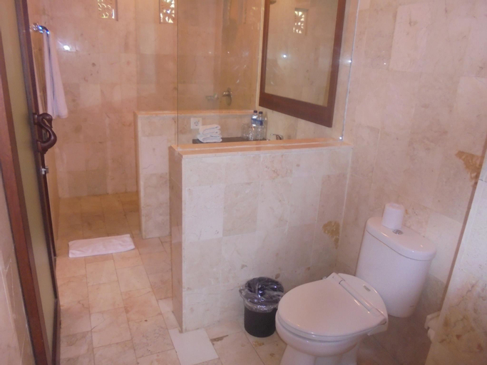 Bathroom 5