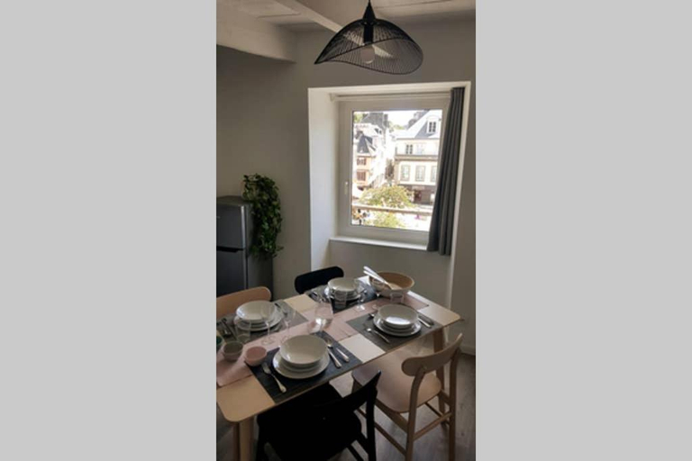 3, Les Appartements de Viarmes et de Guernisac, Finistère