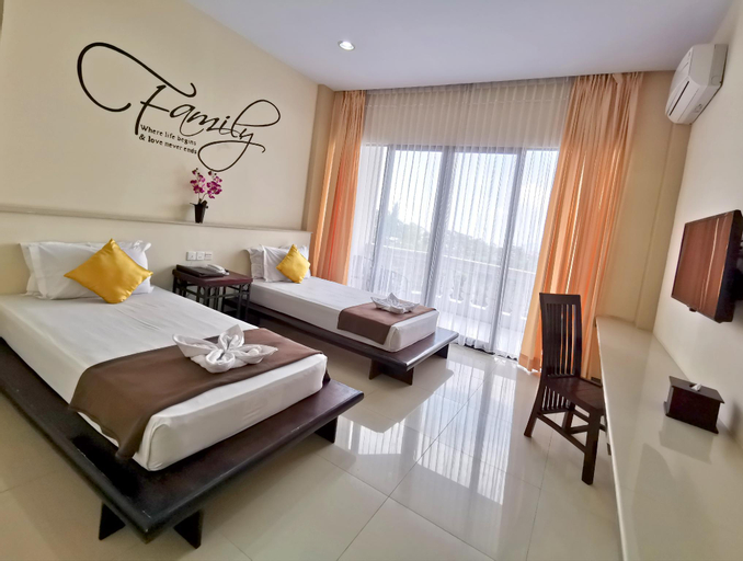 Bedroom 6