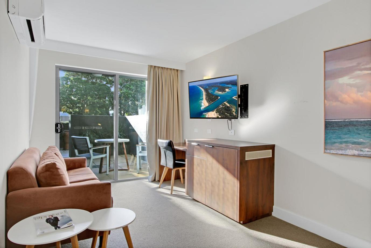 Others 5, Bellevue On The Lakes., E. Gippsland - Bairnsdale