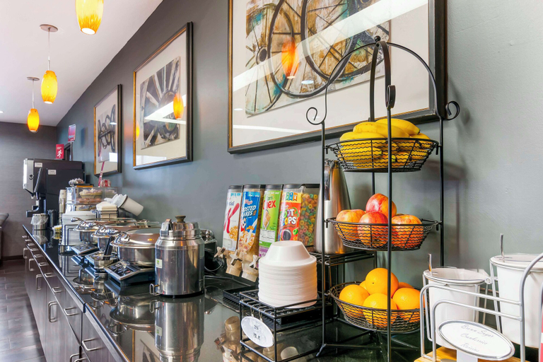 Food & Drinks 5, Best Western Plus Olathe Hotel, Kansas City