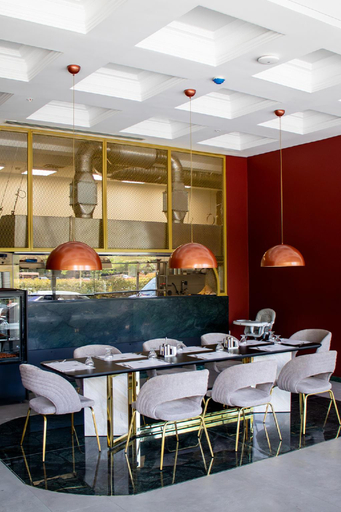 Food & Drinks 5, Sam Royal Hotel, Merkez