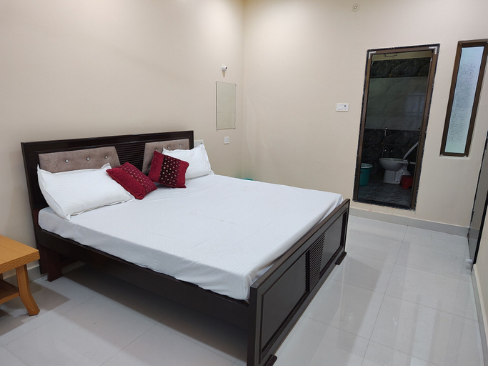 Room 3, Saryu Lodge, Faizabad