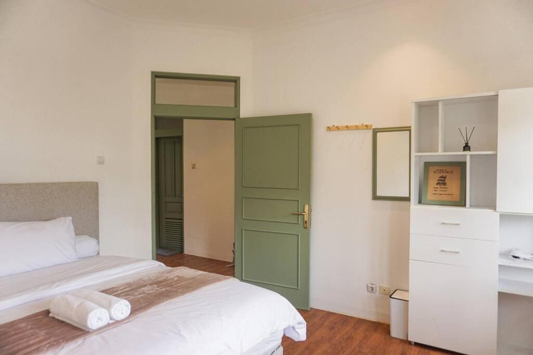 Bedroom 9