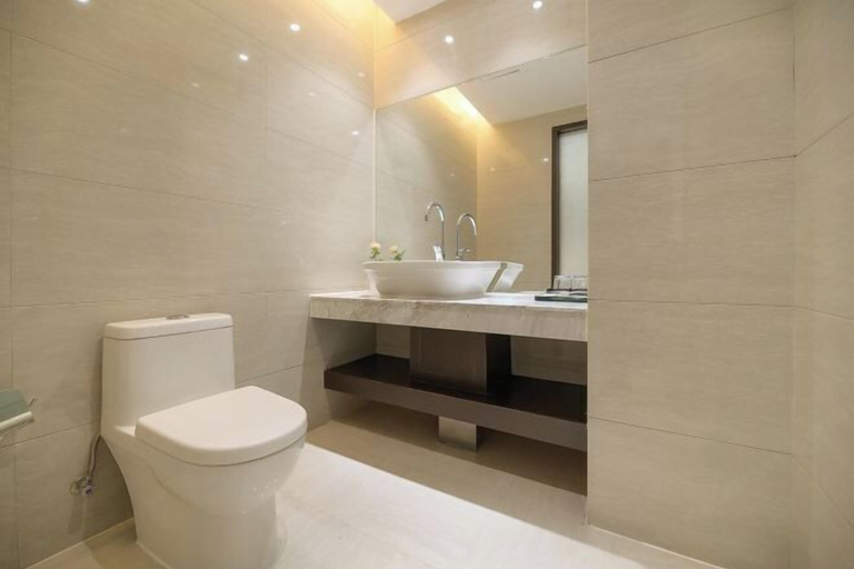 Bathroom 3, Huamei Holiday Hotel, Xiamen