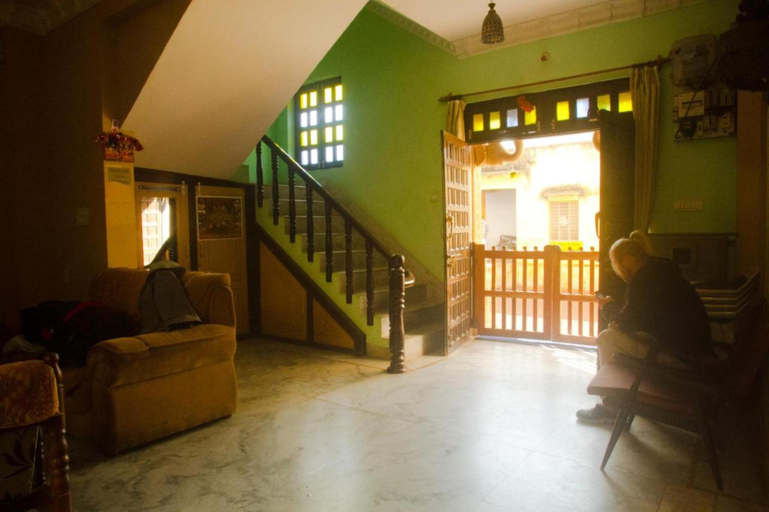 Public Area, Haveli Katkoun Bundi, Bundi