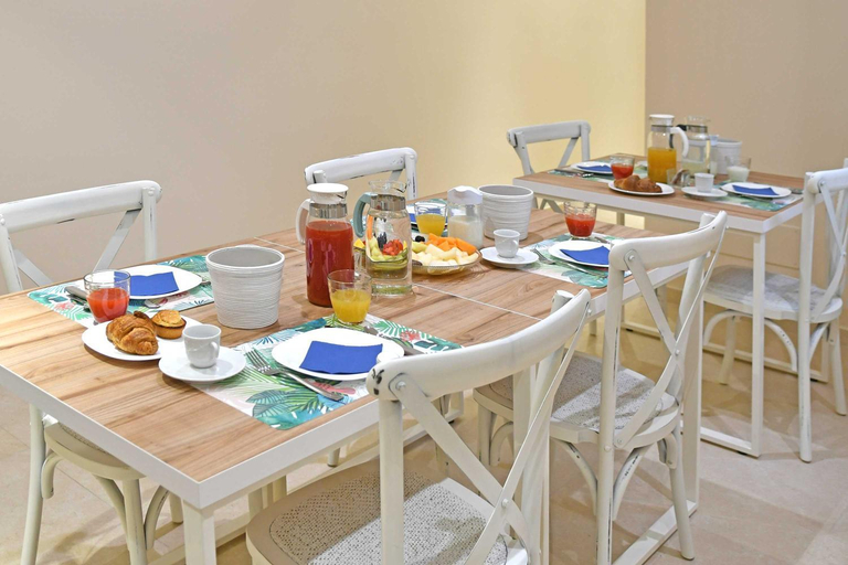 Food & Drinks 3, Astro Blu, Lecce
