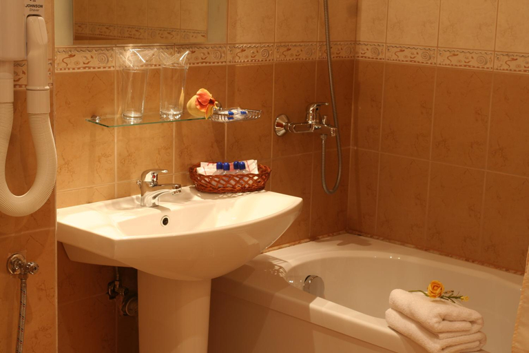 Bathroom 3, Joya Park Apartments, Varna