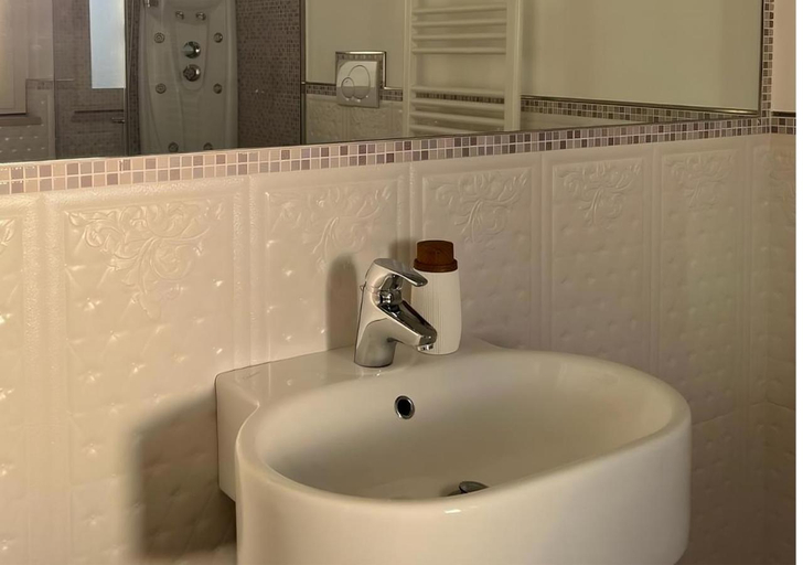 Bathroom 3, Villa Maria - Apartments in villa with pool, Bari