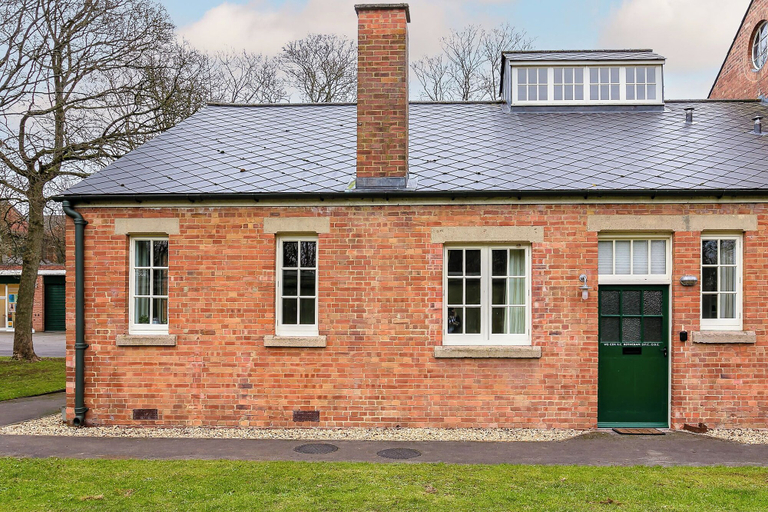 Exterior & Views, Betts Private room at Bicester Heritage, Oxfordshire