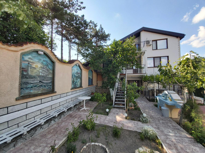 Others 2, Villa Bela, Balchik