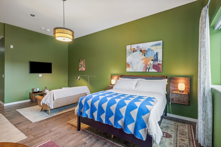 Bedroom 3, Violet Suites PDX, Multnomah