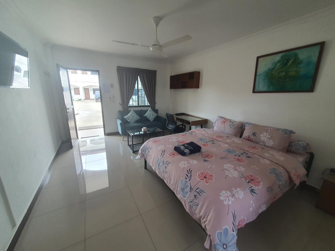 Bedroom 21