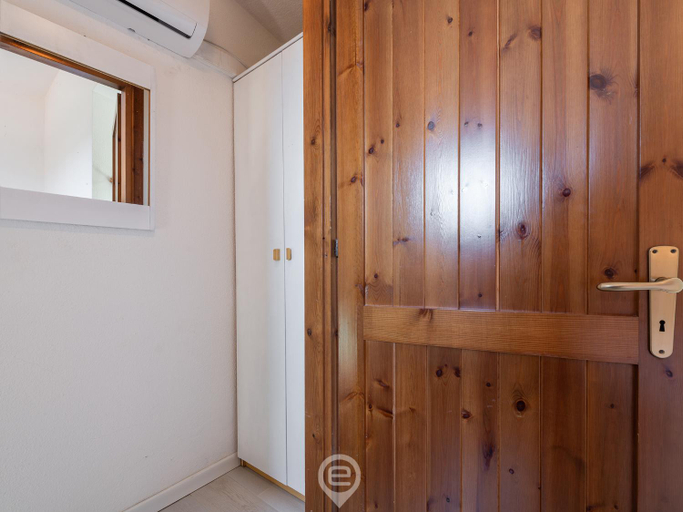 Others 2, Estay - Porto luna 24 - Casa Selene with BBQ - AirCon - Parking, Cagliari