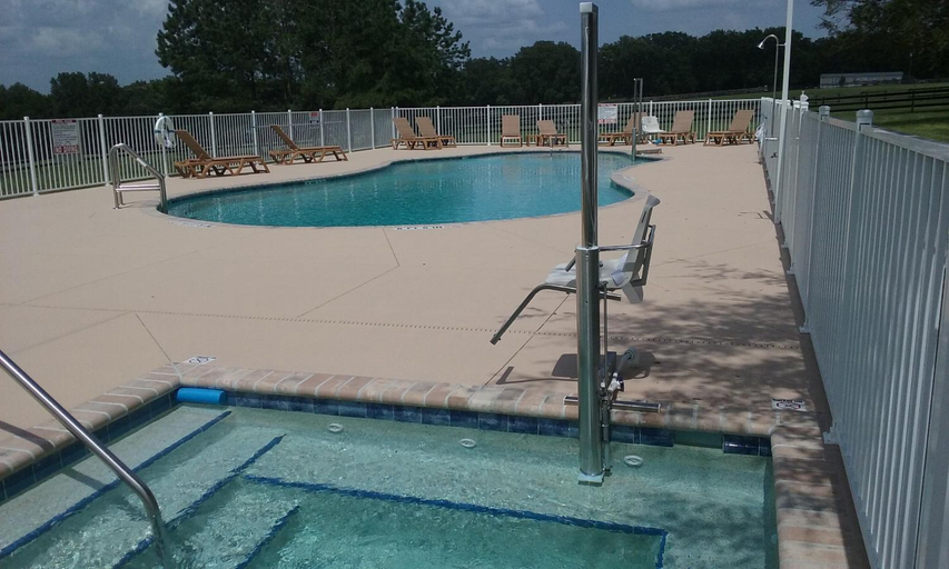 Others 4, The Grand Oaks Resort, Lake