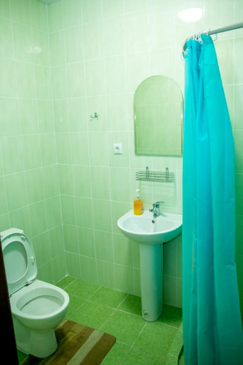 Bathroom 3, Готель-ГАИСИН-Ресторан, Ladyzhyns'ka