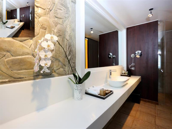 Bathroom 6