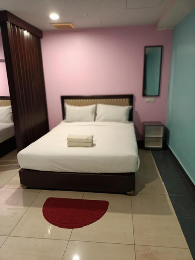 Others 5, Hotel Sri Sutra PJ 222, Petaling Jaya