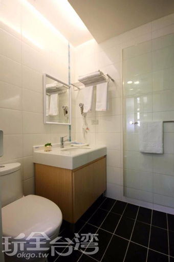 Bathroom 2