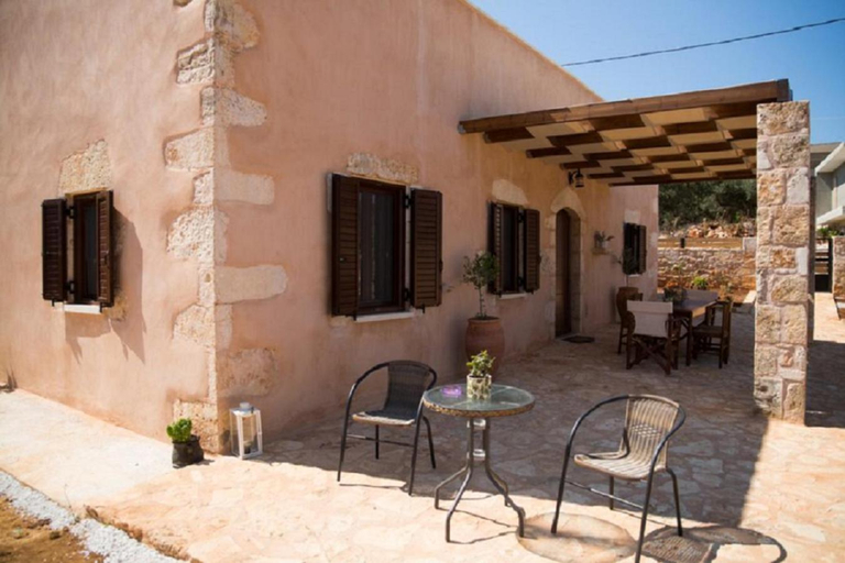 Others 3, Iliopetra Villa, Crete
