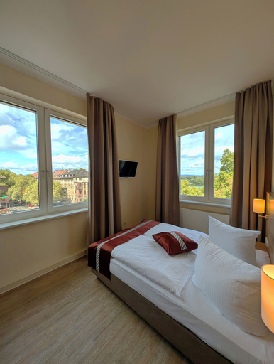 Bedroom 19