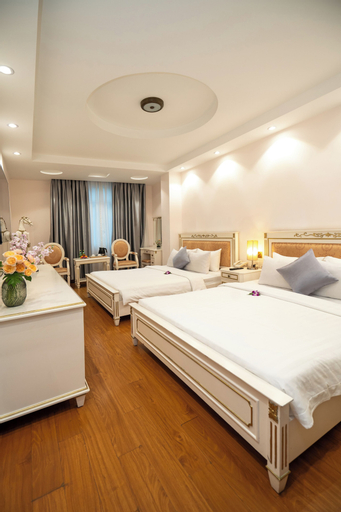 Bedroom 30