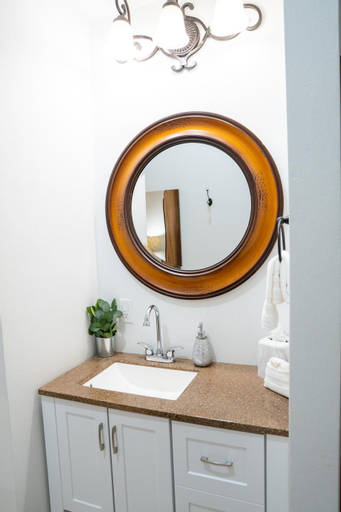 Bathroom 4