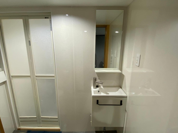 Bathroom 2, Family Room Okinawa, Naha