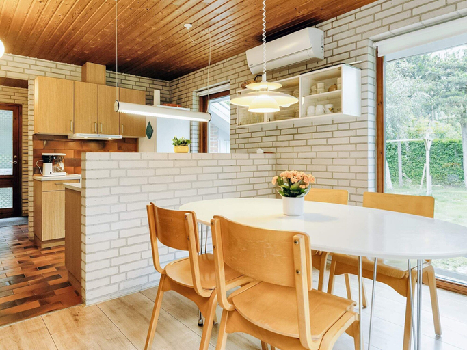 Others 5, 4 Person Holiday Home in Vaeggerlose, Guldborgsund