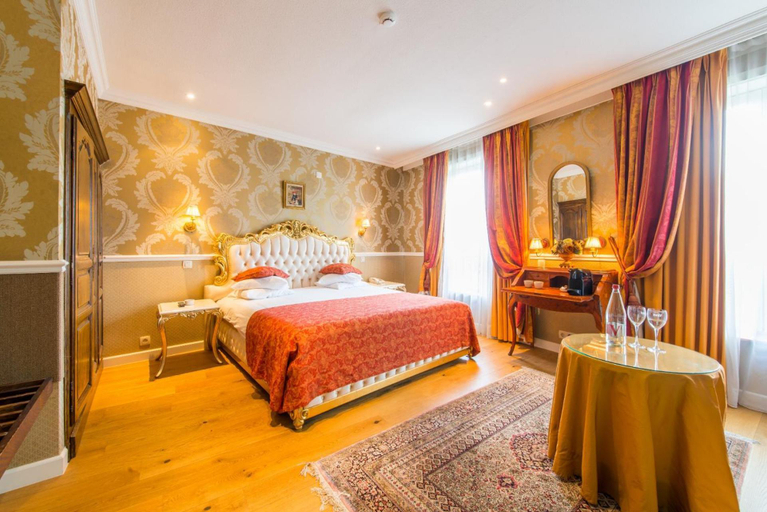 Bedroom 4, Boutique Hotel Die Swaene, West-Vlaanderen