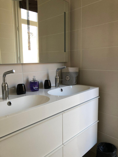 Bathroom, Villa CASTELMT location Luchon vacances montagnes Pyrenees, Haute-Garonne