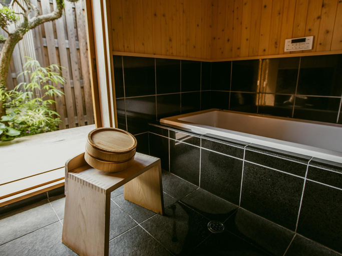 Bathroom, Tatsuno Castle Town Machiya Villa Kurasu, Tatsuno