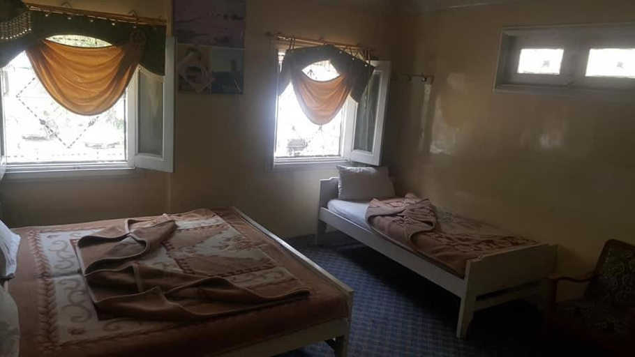Others 2, Hotel Mount View, Hazara