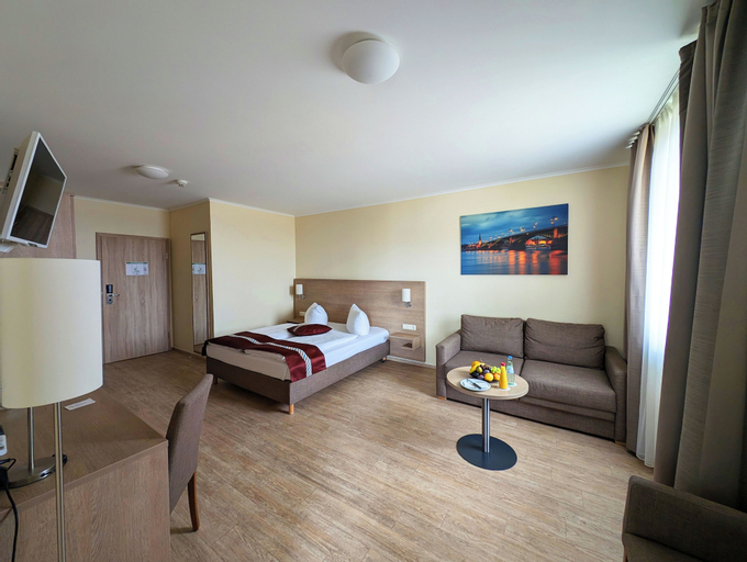 Bedroom 15