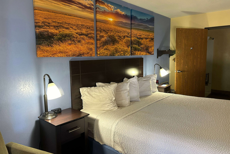 Bedroom 3, Days Inn by Wyndham Holbrook, Navajo