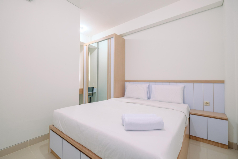 Bedroom 2, Best Homey 2BR at Transpark Cibubur Apartment By Travelio, Depok