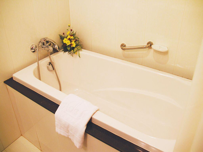 Bathroom 5