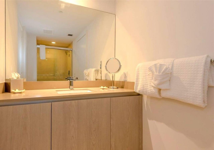 Others 2, Lyfe Resort on Miami Hollywood BeachFront by MRA, Broward